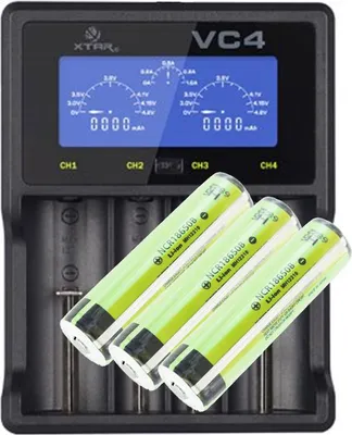 Produktbild von Panasonic 18650 Li-Ion Akku geschützt mit 3,7 Volt, 3400mAh 3 Stück und LCD-Schnell-Ladegerät