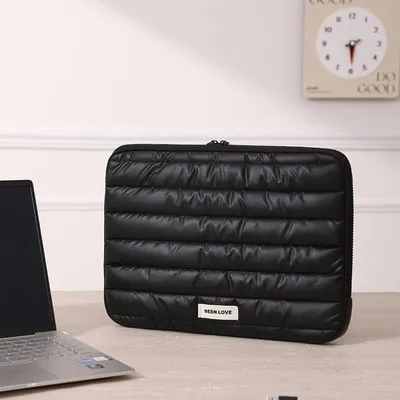Produktbild von MEVYRA Laptop‑Schutzhülle Schwarz - 13,3 Zoll 34 × 2,5 × 24