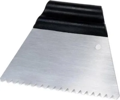 Obrázok produktu pre Stierka na lepidlo z nehrdzavejúcej ocele, zuby, 6 mm, 180 mm, trojuholník