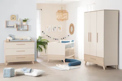 Produktbild von roba Kinderzimmer Set 3-teilig Sidney - Kinderbett 70 x 140 cm + Wickelkommode + Kinderkleiderschrank - Griffe & Füße aus Massivholz - Cashmere