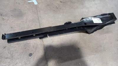 Produktbild von Original NISSAN Juke F15E 2012- Längsholm G55101KEMA
