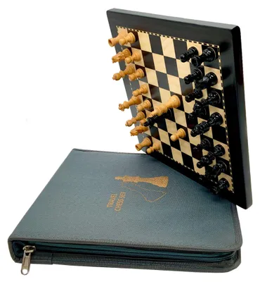 Produktbild von Magnetisches Holz Schachspiel 30x30 cm Reiseschach Ebenholz-Optik Etui