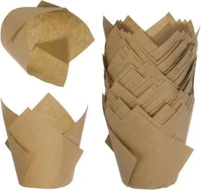 Image de Petits moules en papier marron pour cupcakes et muffins