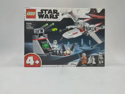 The image shows the front of a LEGO Star Wars X-Wing Starfighter Trench Run playset box.