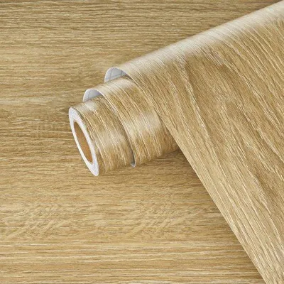 Produktbild von Wasserresistente, selbsthäftende Holzimitationsfolie für Möbel und Wandbekleidungen.