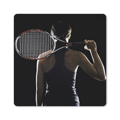 Produktbild von MuchoWow® Mauspad Mousepad Tennisspieler auf schwarzem Hintergrund 20x20 cm - Mousepads - Maus Mat - Pad - Mausunterlage - Desk Mat - Bureauartikeln