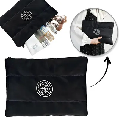 Produktbild von ECARLA – Große, gesteppte Kosmetiktasche in Schwarz
