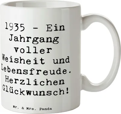 Produktbild von Mr. & Mrs. Panda Kaffeebecher Spruch 1935 Geburtstag - Weiß - Geschenk, Jahrgangsehre, Lebensfreude, Tasse, Jahrgang, Weisheit, Happy Birthday, haferl, Teetasse, Alter