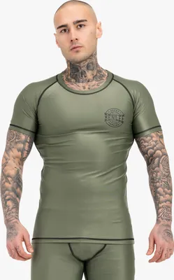 Produktbild von Herren Funktionsshirt schmale Passform LIMEHILLS Olive/Black L BENLEE