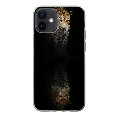 Produktbild von MuchoWow® Handyhülle Schutzhülle Hülle für iPhone 12 Leopard - Reflexion - Schwarz Silikon Softcase Handy Hülle - Schutzhülle