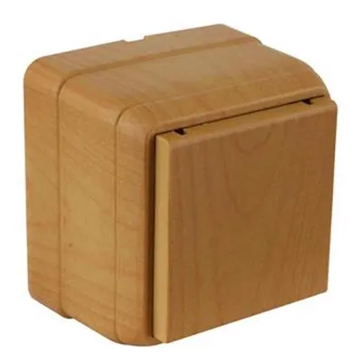 Produktbild von Steckdose m. Klappdeckel Eiche Holzoptik – Aufputz IP20 Innen – BRON