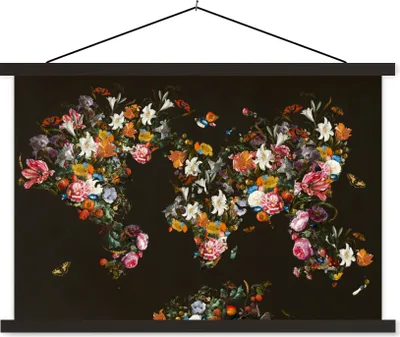 Produktbild von MuchoWow® Textilposter Weltkarte - Blumen - Schmetterling - Schwarz 90x60 cm mit schwarzem Rahmen - Aufhängungssatz