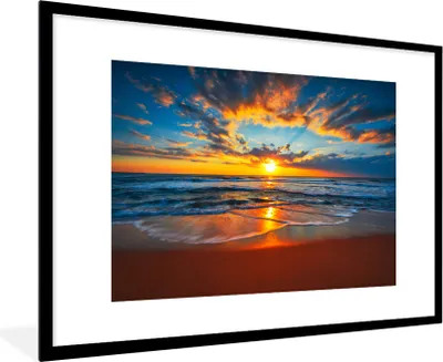 Produktbild von MuchoWow® Gerahmtes Poster Meer - Sonnenuntergang - Strand - Wolken - Orange 90x60 cm - Poster mit Schwarzem Bilderrahmen Wandposter Rahmen Foto Bilder - Wanddekoration - Fotos