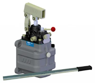 OMFB Handpumpe PMI25 1L Behälter Handpumpe 25cm³ doppeltwirkend Aluminiumzylinder doppeltwirkend