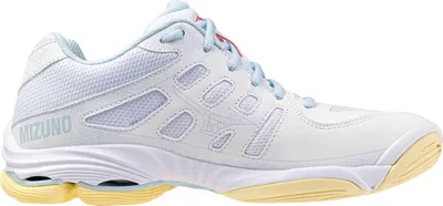 Produktbild von Mizuno Sneakers V1GC246030 in White/Calypso Coral/Pale Banan color size 38.5