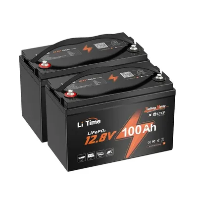 Image de 2 batteries LiTime 12 V 100 Ah TM LiFePO4 pour bateau, destinées aux moteurs de traîne
