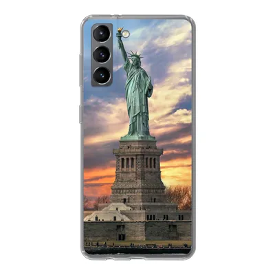 Produktbild von MuchoWow® Handyhülle Schutzhülle Hülle für Samsung Galaxy S21 Freiheitsstatue in New York bei Sonnenuntergang Silikon Softcase Handy Hülle - Softcase