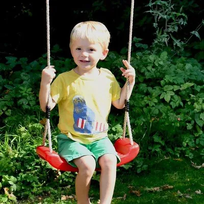 Produktbild von Famanu Schommel Outdoor für Erwachsene und Kinder - 9D x 17B x 42H cm