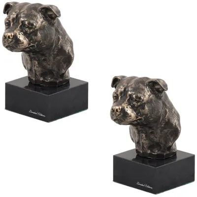 Obrázek produktu pro Art-Dog Busta – Stafordšírský bulteriér – odlitek z bronzového prášku a pryskyřice