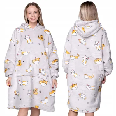 Produktbild von Oversize Deckenpullover XXL - Kuscheldecke mit Ärmeln - Fleece Grau Katzen Muster