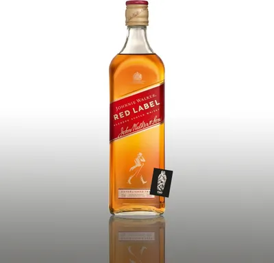 Produktbild von Johnnie Walker Red Label Blended Scotch Whisky 0,7l (40% vol.) - [Enthält Sulfite]