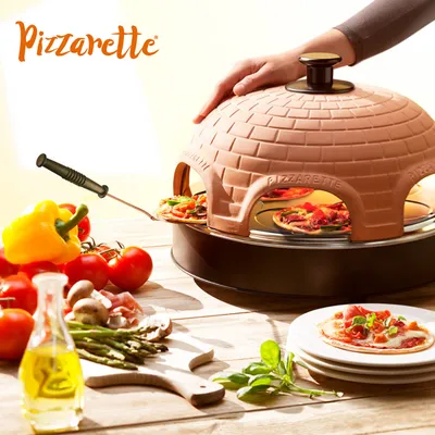 Produktbild von Emerio Pizzaofen, PIZZARETTE das Original, handgemachte Terracotta Tonhaube, patentiertes Design, für Mini-Pizza, echter Familien-Spaß für 6 Personen, Terracotta Orange / Schwarz, PO-115984