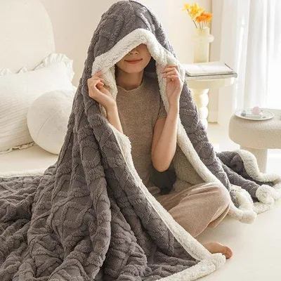 Zdjęcie produktu dla Unyqoos® Kocyk do przytulania, 180 x 200 cm – wyjątkowo miękki i ciepły koc z mikrofibry flanelowej, w kolorze szaro-białym, oddychający, wyjątkowo miękki, idealny do łóżka, sofy i na kemping