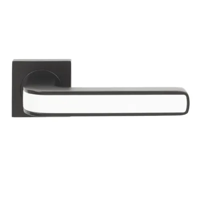 Produktbild von DOMINO Türgriff ohne Schlossrosette | quadratische Rosette | Türklinke für Zimmertür, Bürotür | Türbeschläge aus Aluminium  |Schwarz/Weiss Türdrückergarnitur | AXE-QR Black/White