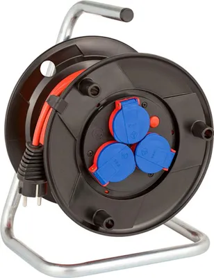 Produktbild von Brennenstuhl Kabeltrommel Garant 240 20m IP 44 H05VV-F3G1.5