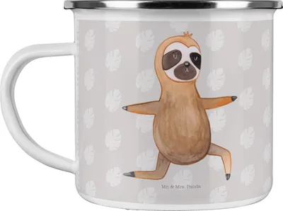 Produktbild von Mr. & Mrs. Panda Teetasse Faultier Yoga - Grau Pastell - Geschenk, Yogaübungen, Namaste, Emaille Tasse, Pott, Haferl, Teebecher, Campingbecher, Faultiere, Entspannung