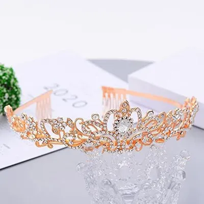 Produktbild von Hochzeit Tiara Krone Kristall Strass Braut Prinzessin Tiara mit Kamm für Hochzeit Prom Geburtstagsfeier