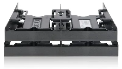 Produktbild von Icy Dock Flex-Fit Quattro MB344SP - Gehäuse für Speicherlaufwerke - 2.5" (6.4 cm)