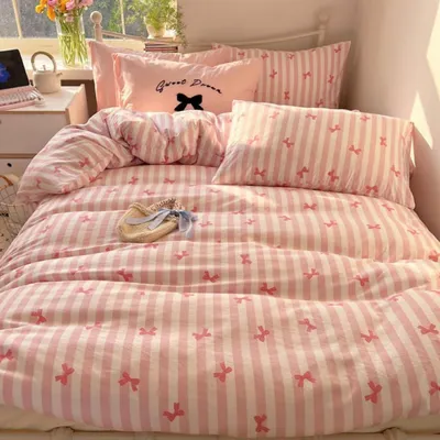 Produktbild von Bettwäsche Set 135x200 cm Weiß Rosa Gestreift mit Schleifenmuster, Mikrofaser
