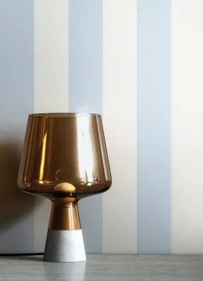Produktbild von NEWROOM Tapete Blau Vliestapete Streifen - Streifentapete Modern Weiß  Linien  Gestreifte Tapete Landhaus