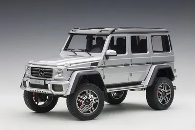 Produktbild von Mercedes G 500 G-Klasse 4x4² 2016 silber Modellauto 1:18 Autoart