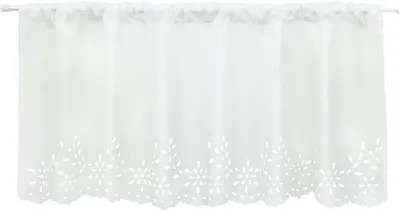 Zdjęcie produktu dla Firanka kuchenna, zasłona bistro z wzorem wycinanym laserowo Carmen, przejściowa zasłona. Wymiary: szerokość x wysokość 45x120 cm. Biała, sprzedawana pojedynczo
