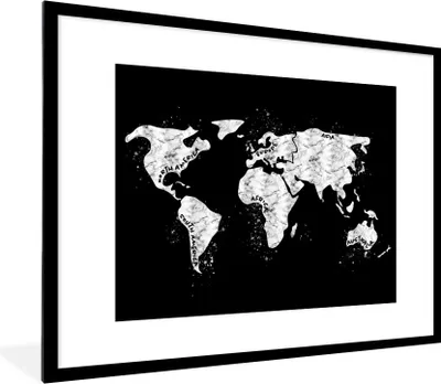 Produktbild von MuchoWow® Gerahmtes Poster Weltkarte - Marmor - Schwarz - Weiß 80x60 cm - Poster mit Schwarzem Bilderrahmen Wandposter Rahmen Foto Bilder - Schlafzimmer-Dekorationen - Fotoposter