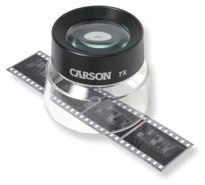 Zdjęcie produktu dla Carson LumiLoupe 7x – lupa stojąca, idealna do oglądania monet, znaczków, zdjęć, miniatur, slajdów oraz elementów elektronicznych (model LL-77)