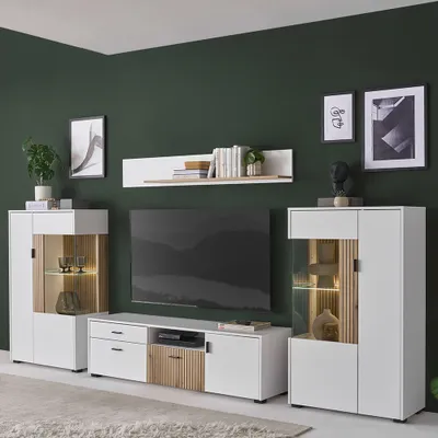 Produktbild von TV-Wand mit Vitrinenschränken inkl. Beleuchtung weiß matt Eiche gerillt HUNTER-61, 4-teilig
