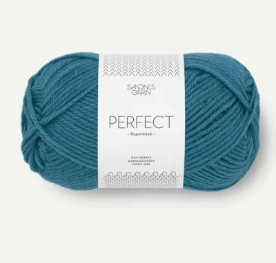 Produktbild von Sandnes Perfect 50g 6553 petrol
