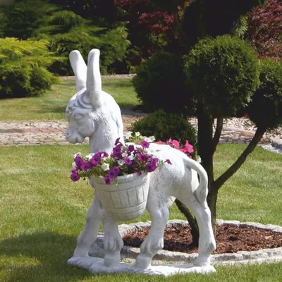 Produktbild von Casa Padrino Garten Deko Skulptur Esel mit Blumenkörben Weiß / Grau H. 86 cm - Garten Figur - Garten & Terrassen Deko Accessoires