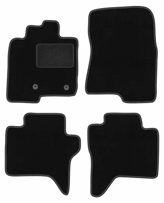 Produktbild von Velours-Fußmatten für Mitsubishi Pajero IV 2006-2018 (Langversion) – 4-tlg, Schwarz, passgenau – Wielganizator LUX
