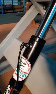 Produktbild von Bike Lift Hydraulikzylinder