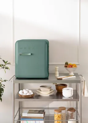Produktbild von FRIDGE RETRO 48L - Kühlschrank im Retro-Stil
