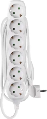 Produktbild von EMOS Steckdosenleiste 6-fach, 3 m Kabel 1,5 mm2, weiß, Steckdosen 45° gedreht, Schuko mit erhöhtem Berührungsschutz, für Innen, P0623R