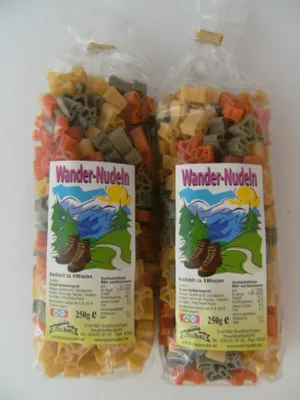 Produktbild von Streuteile Wanderer  aus Nudelteig, 2X 250 g, Nudeln, Pasta, Dekoration, Delikatesse, wandern