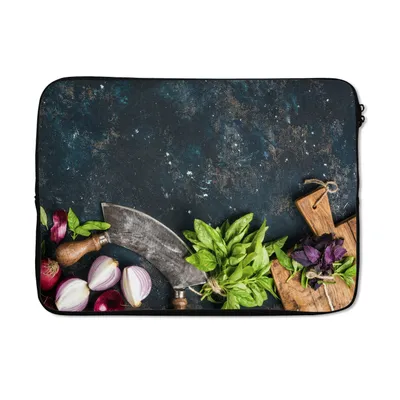 Produktbild von MuchoWow® Laptop Hülle 13 Zoll Gemüse - Kräuter - Wiegemesser - Zwiebel - Gewürze - Rustikal Laptoptasche - Laptophülle - Sleeve - Rundumschutz
