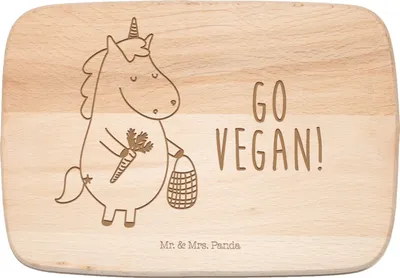 Produktbild von Mr. & Mrs. Panda Holzbrettchen Einhorn Vegan - Transparent - Geschenk, vesperbrett, jausenbrett, Veganismus, Schneidebrett, Rohkost, Holzbrett, Unicorn, Frühstücksbrett