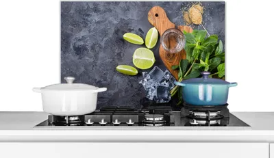 Obrázok produktu pre MuchoWow® Splashback Kuchyňa - Kuchynský backsplash - Ochrana steny pre sporák a drez Doska na krájanie - Sklo - Ovocie - Citrón 70x50cm Alu-Dibond