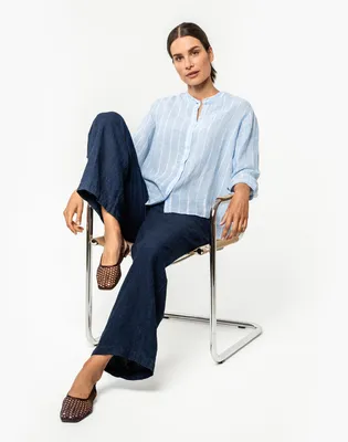 Produktbild von Damen-Hose „Rafaela“ in Indigo Blue von Living Crafts